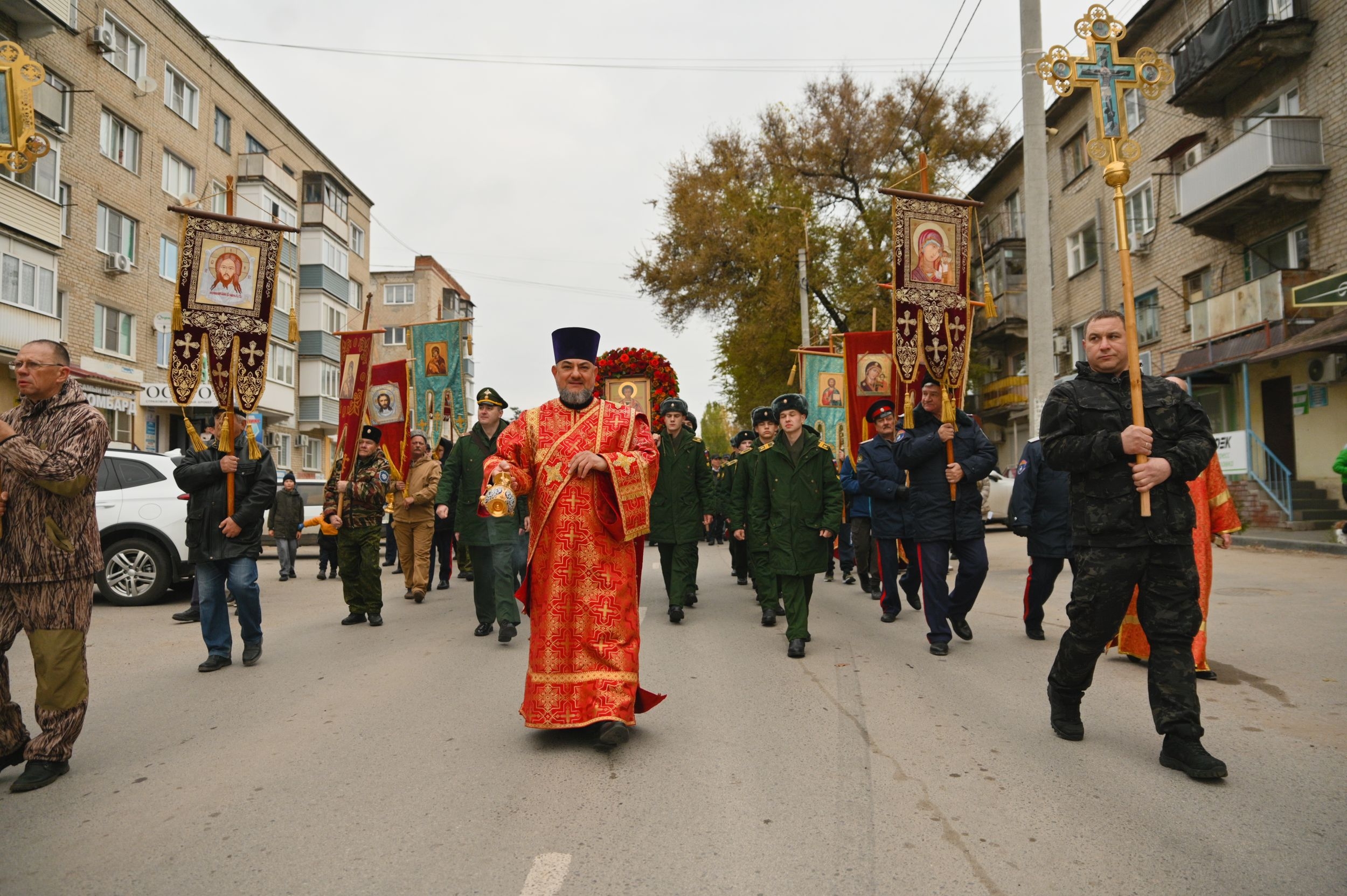 Полвека жизни и четверть века служения: юбилей протодиакона Георгия