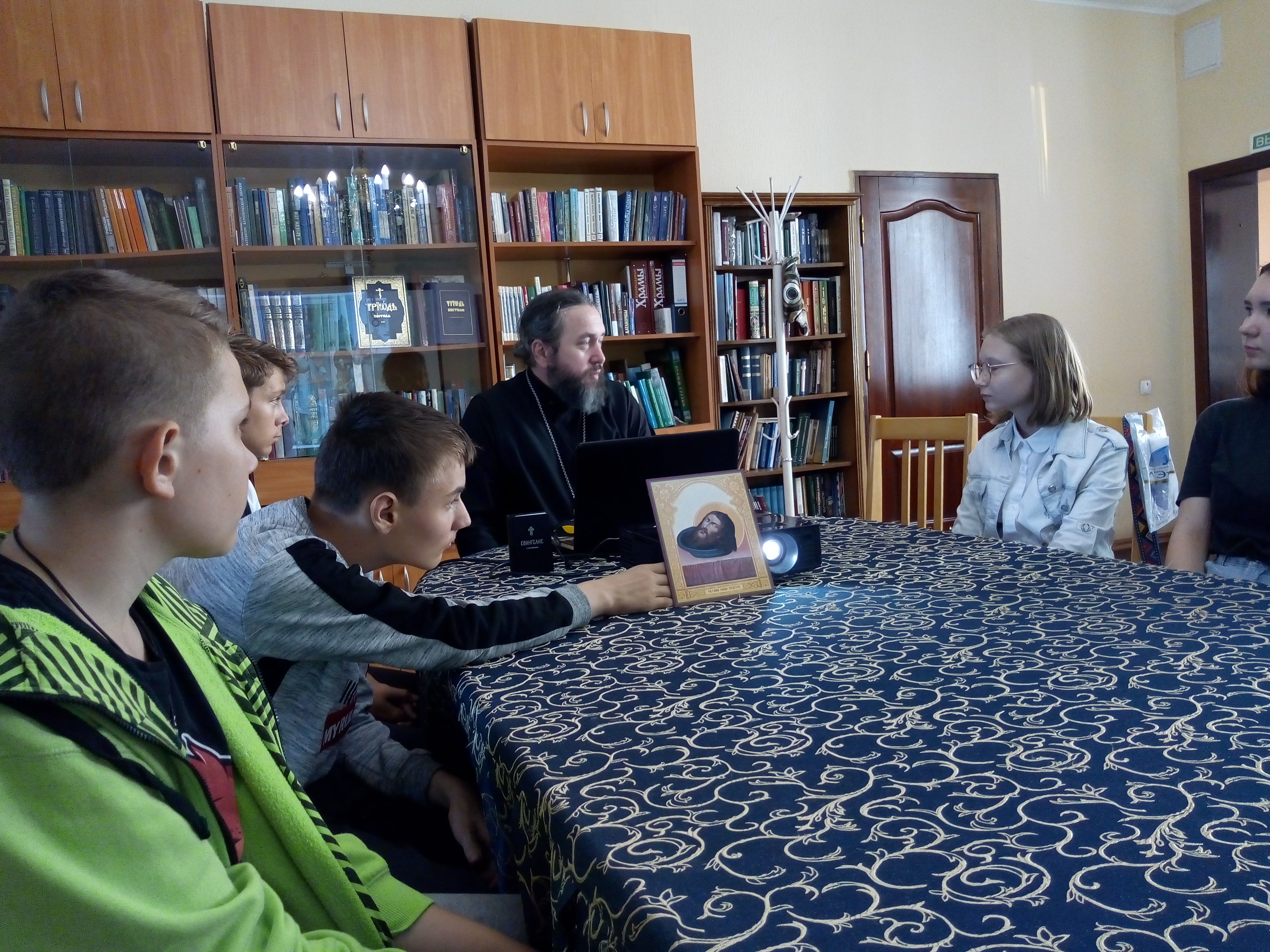 Состоялась встреча молодежного православного центра «Преображение».