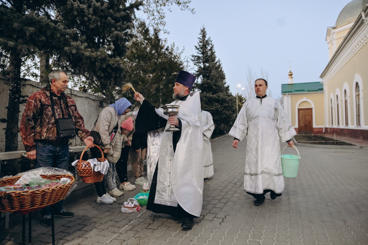 Освящение куличей и прочей снеди
