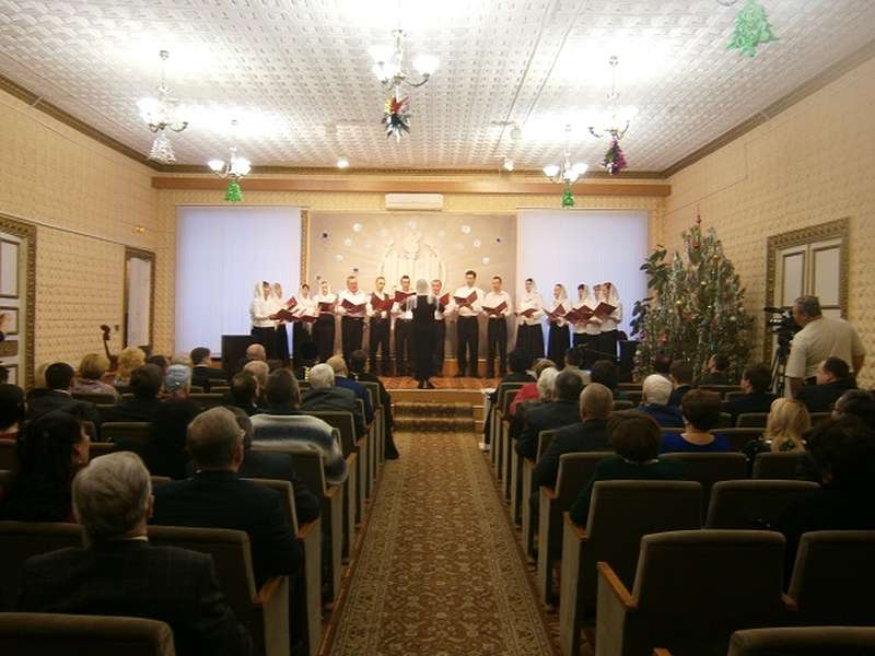 Хор Никольского кафедрального собора выступил на Рождественских встречах