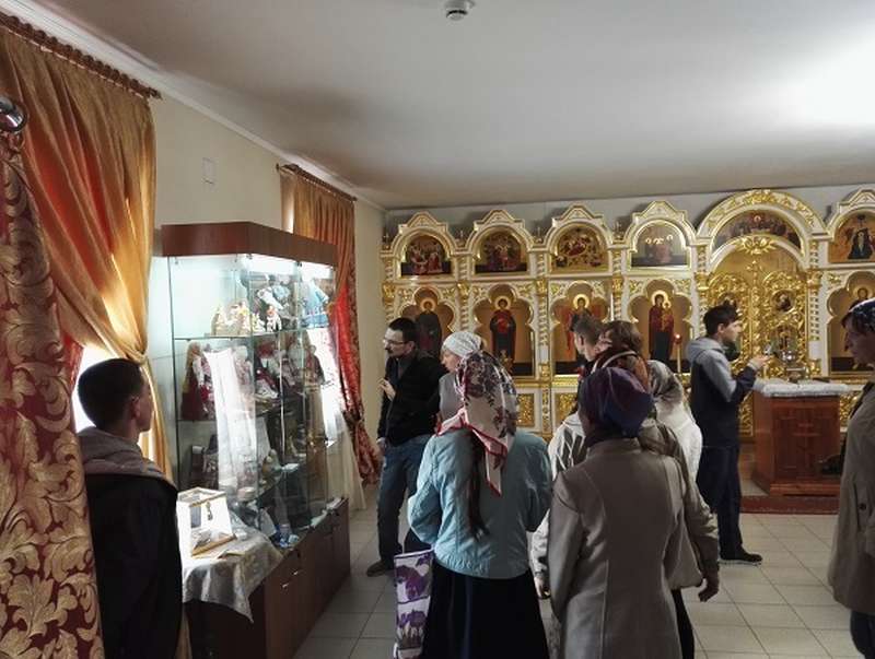 В Никольском кафедральном соборе побывали молодые люди с ограниченными возможностями здоровья из Волгограда