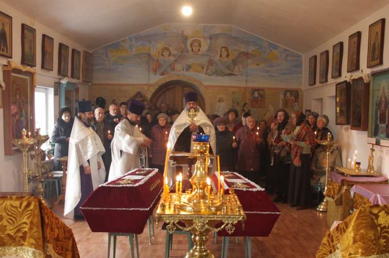 В селе Костарёво перезахоронили останки диакона и псаломщика, которые служили в местном храме более ста лет назад