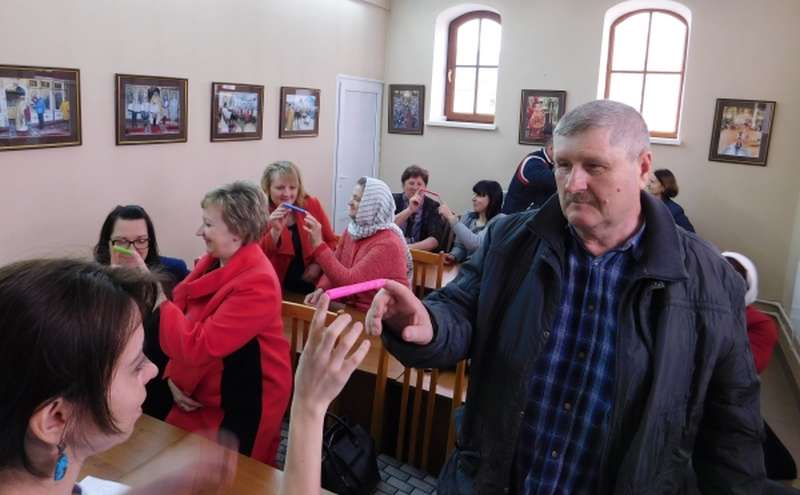 «Успешные родители» продолжили разговор о жестоком обращении с детьми