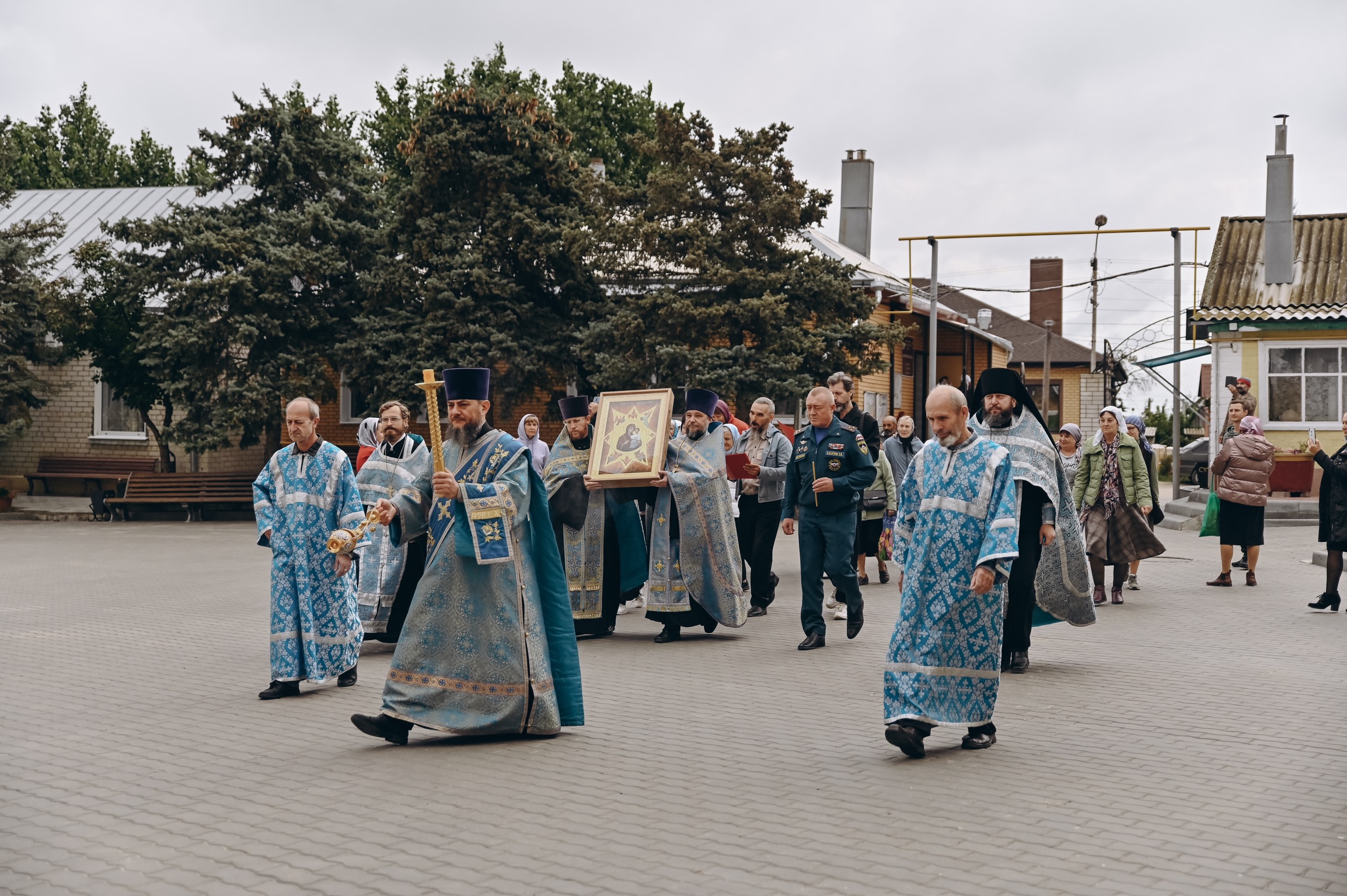 Крестный ход с образом Пресвятой Владычицы «Неопалимая Купина»