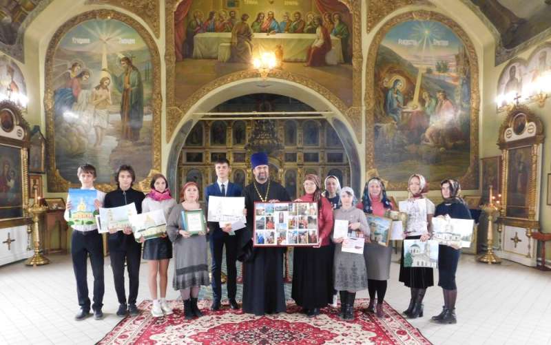 В Никольском кафедральном соборе поздравили участников конкурса «Никольский кафедральный собор вчера и сегодня»