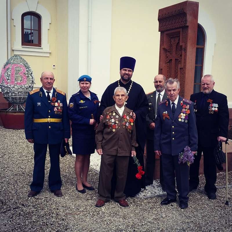 9 мая — день Победы и день поминовения усопших воинов