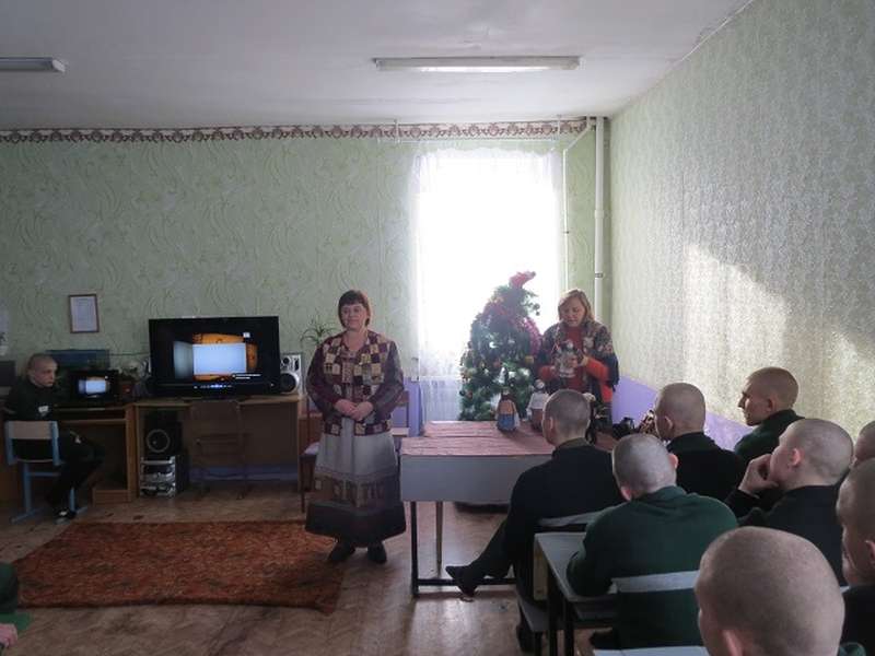 Руководитель Семейного центра мастерства и ремесел Елена Вернидубова встретилась с воспитанниками детской колонии