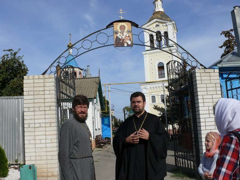 Паломники из Палласовки посетили Никольский кафедральный собор Камышина