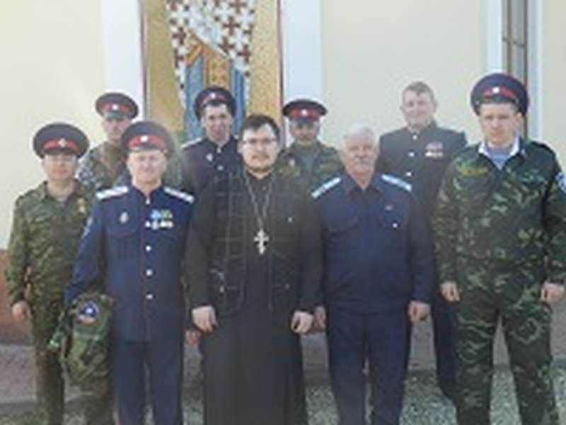 В Никольском соборе казаки приняли присягу
