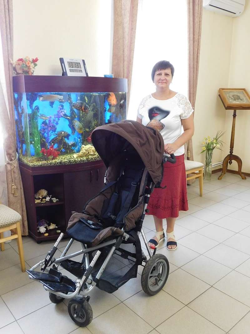 Еще двум семьям было передано в безвозмездную аренду реабилитационное оборудование для детей с инвалидностью