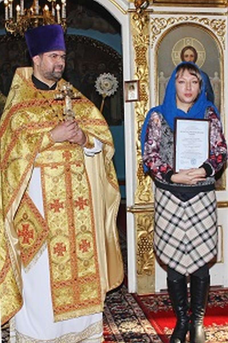 Воспитанникам воскресной школы Никольского кафедрального собора были вручены дипломы всероссийского конкурса «Покров Пресвятой Богородицы»