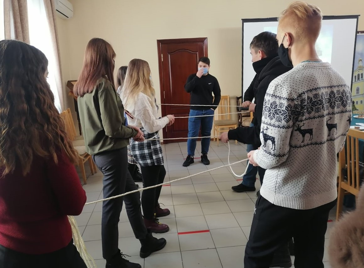В Никольском кафедральном соборе состоялась очередная встреча студентов педколледжа с психологом Мариной Григорьевой